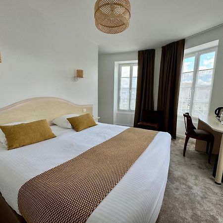 Logis Hotel Le Richelieu - Royan Atlantique Saujon Exteriör bild