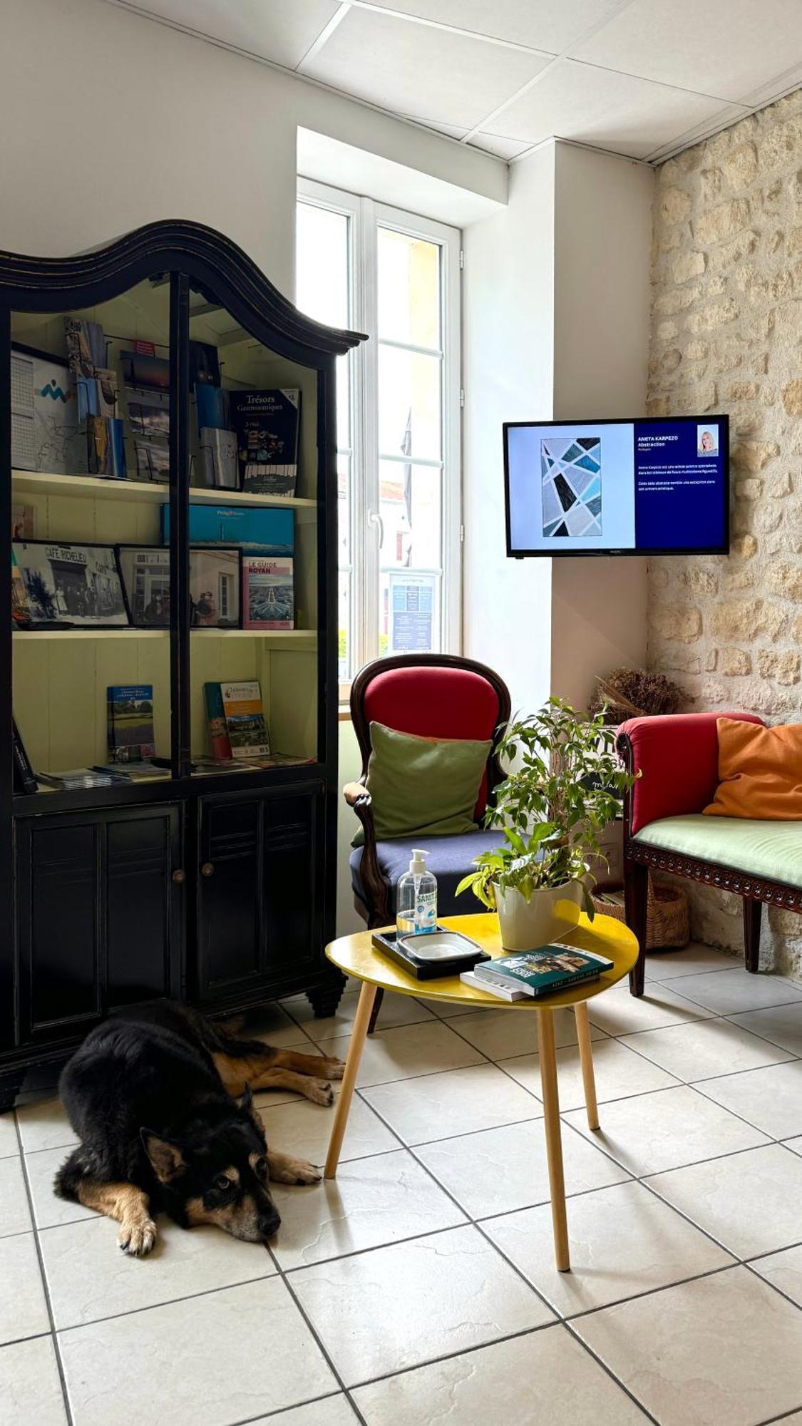 Logis Hotel Le Richelieu - Royan Atlantique Saujon Exteriör bild