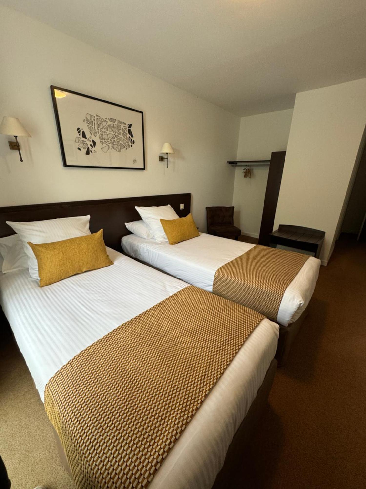Logis Hotel Le Richelieu - Royan Atlantique Saujon Exteriör bild