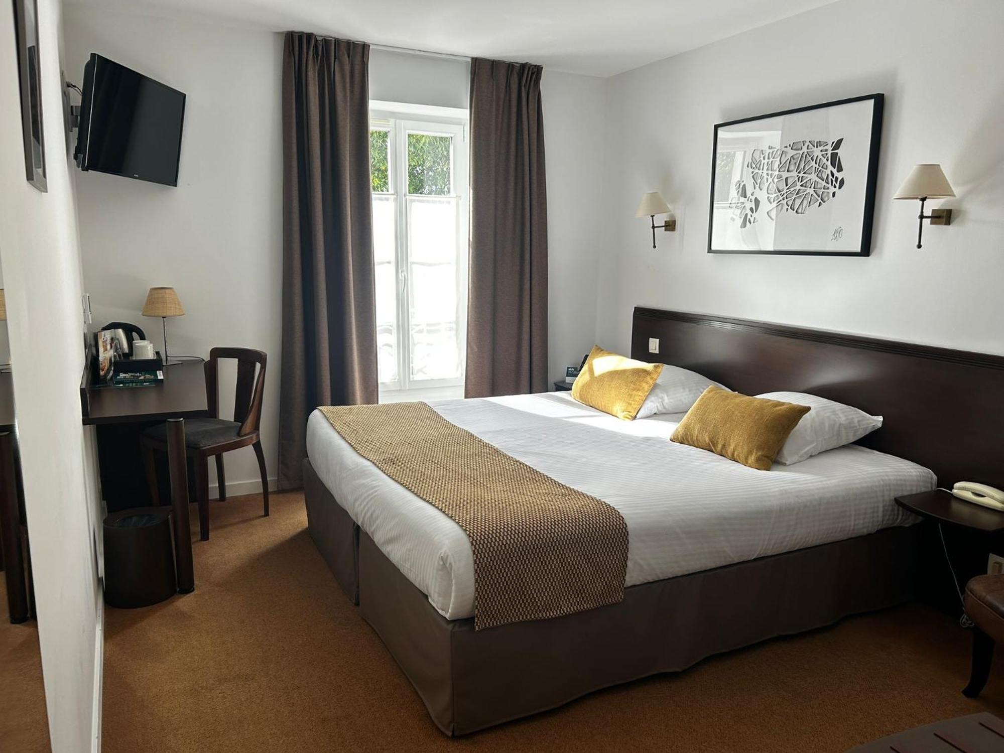 Logis Hotel Le Richelieu - Royan Atlantique Saujon Exteriör bild